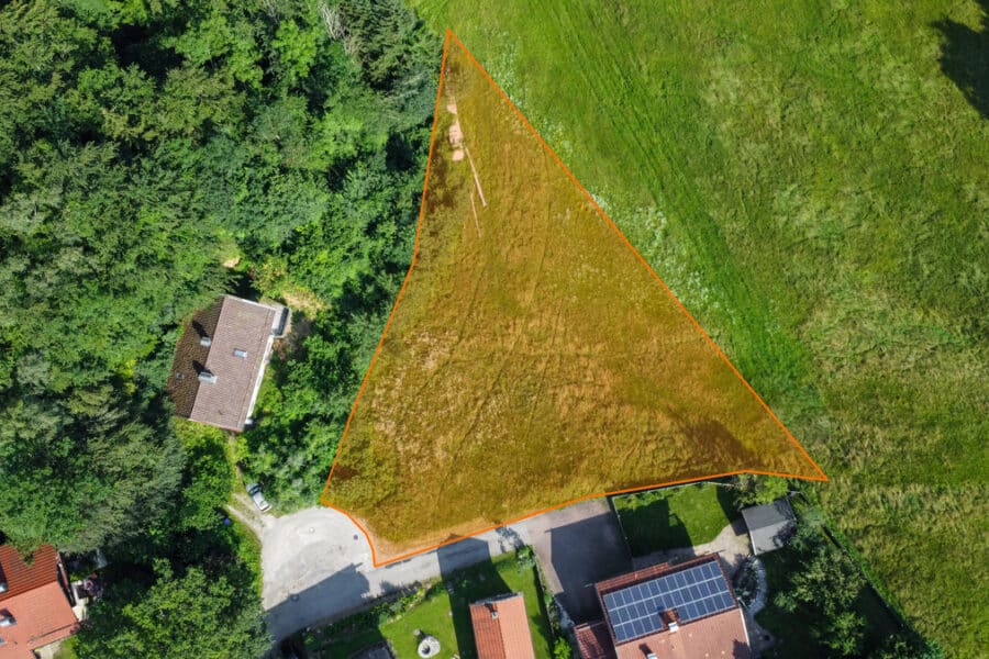 Unverbaubare Weitsicht mit Bergblick! Großes Baugrundstück in absolut ruhiger und idyllischer Lage, 83250 Marquartstein, Wohngrundstück