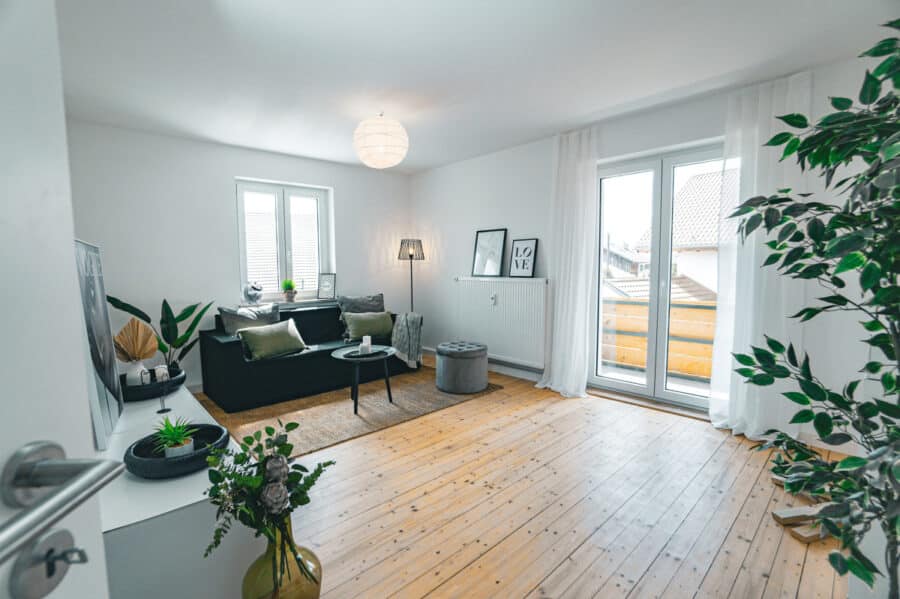 Sanierte Traumwohnung mit atemberaubenden Bergblick im wunderschönen Murnau - Gemütliches Wohnzimmer